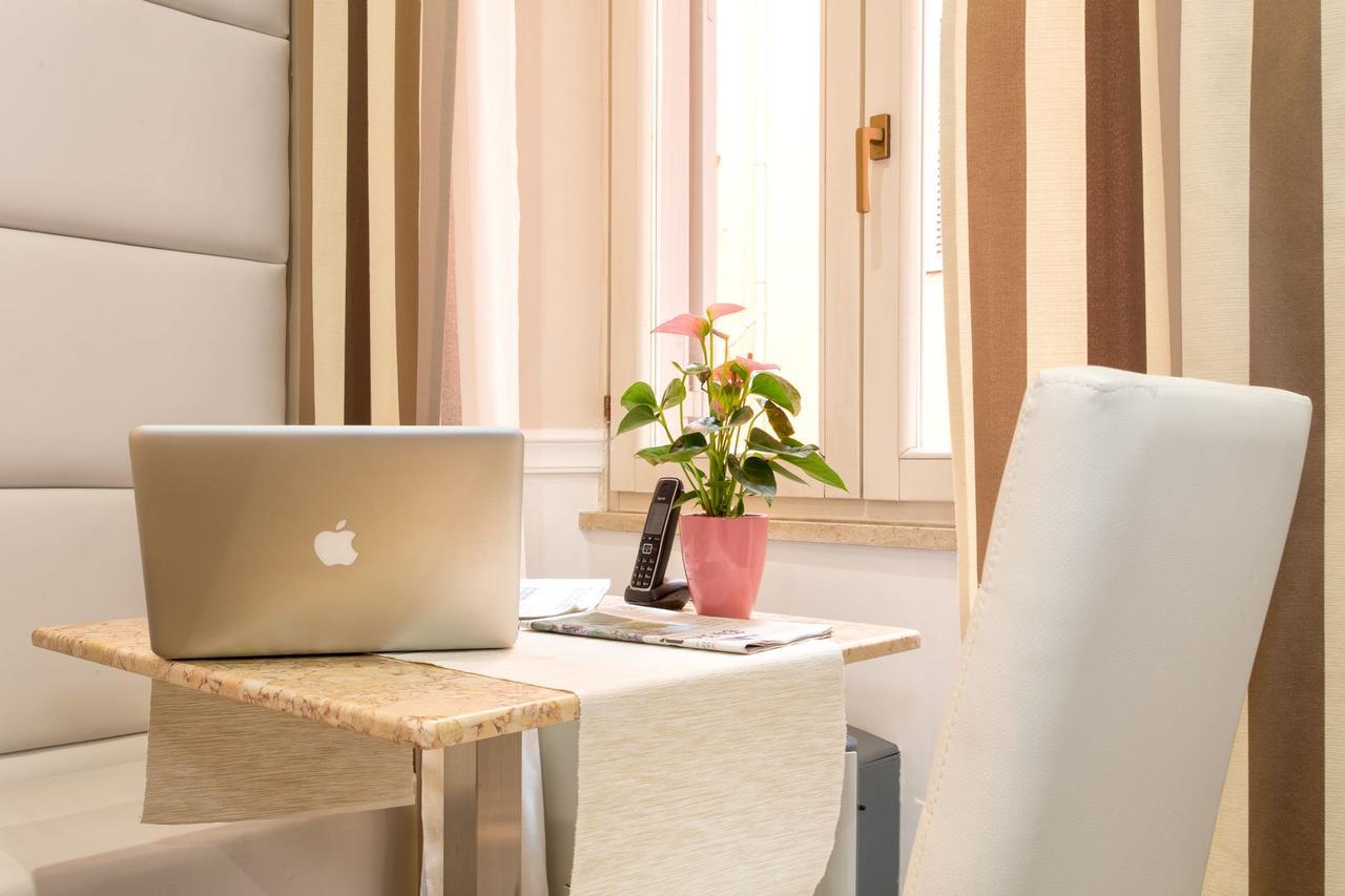 La Foresteria Luxury Suites Rome Bagian luar foto
